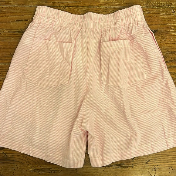 NWT Kendall Lane Shorts, size M - Picture 5 of 7